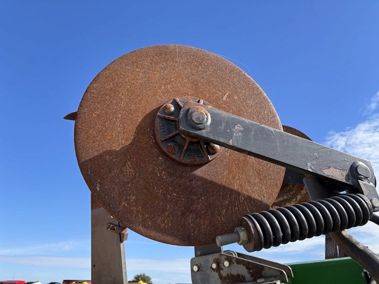 john-deere-2100-image-17