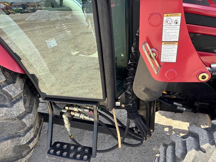 mahindra-2555-image-14