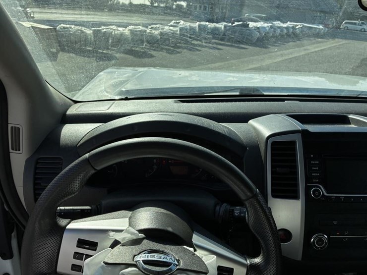 nissan-frontier-image-12