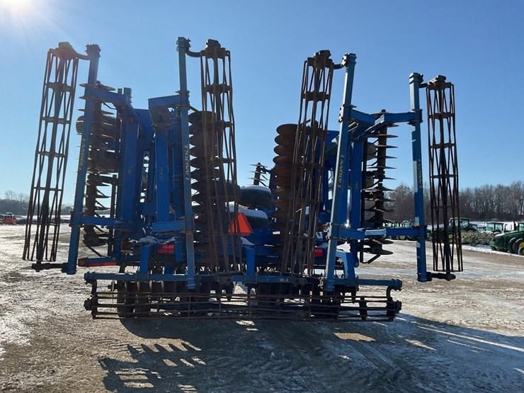 2011-landoll-7450-44-image-4