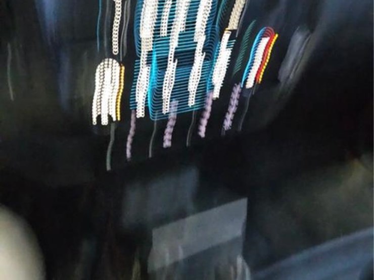 2016-chevrolet-3500hd-image-19