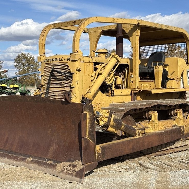 CATERPILLAR D7