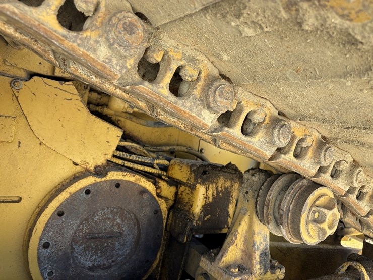 caterpillar-d5m-image-20