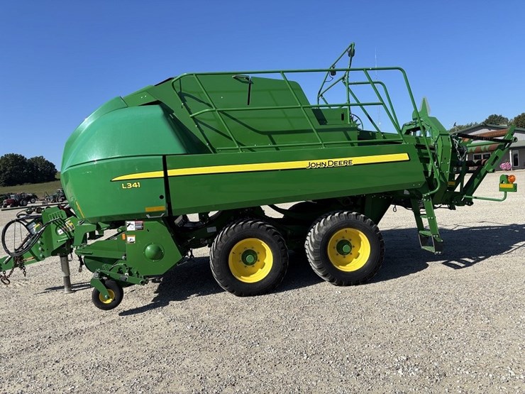john-deere-l341-image-2