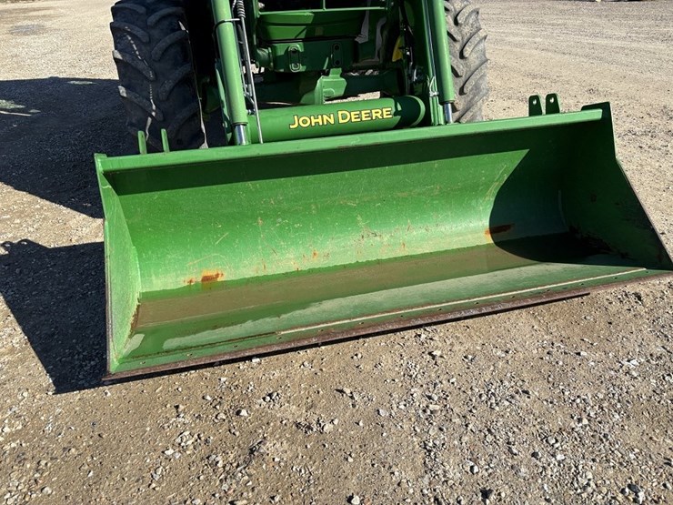 john-deere-6125m-image-9