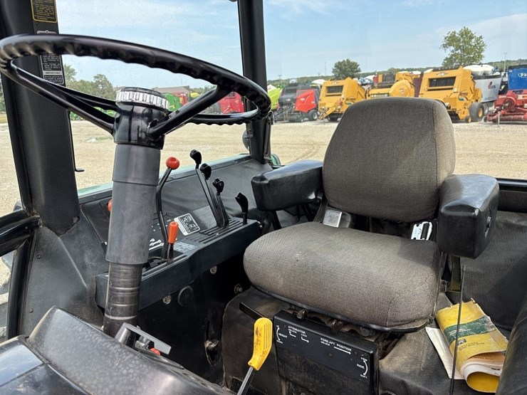 john-deere-4640-image-36