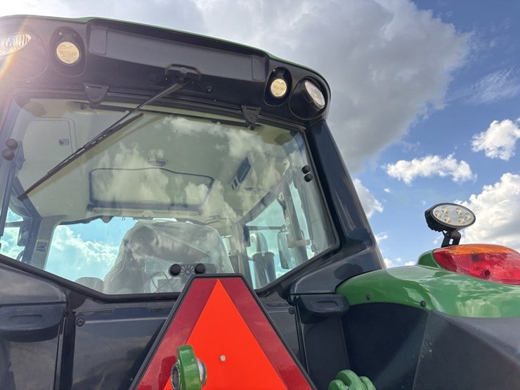 john-deere-6140m-image-30