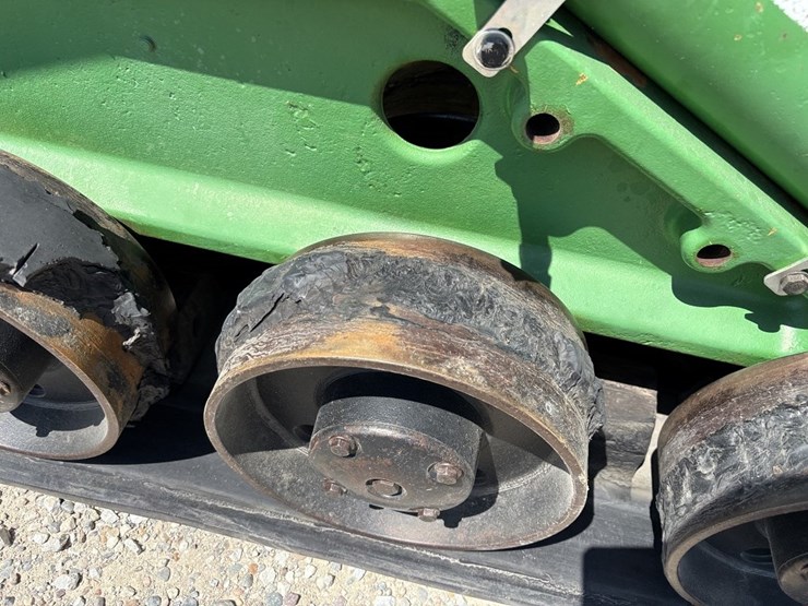 john-deere-8410t-image-39