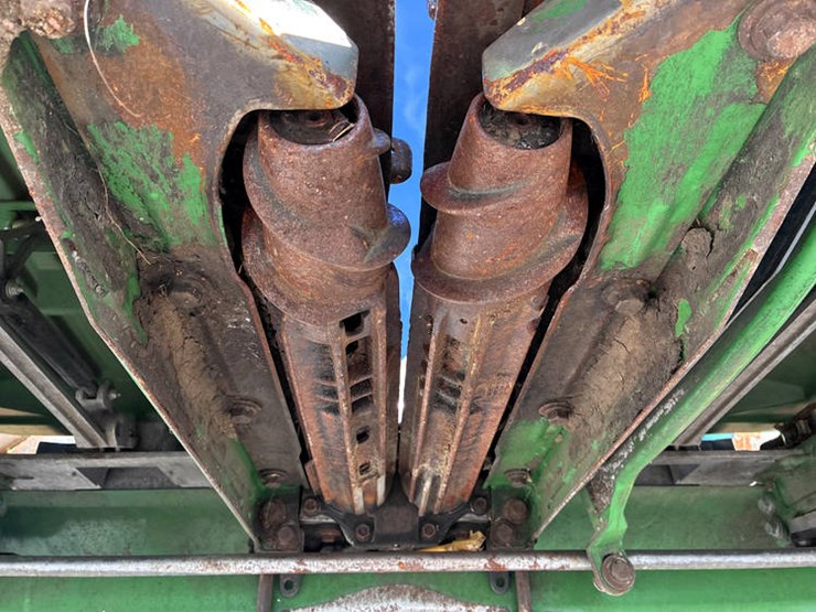 john-deere-612c-image-45