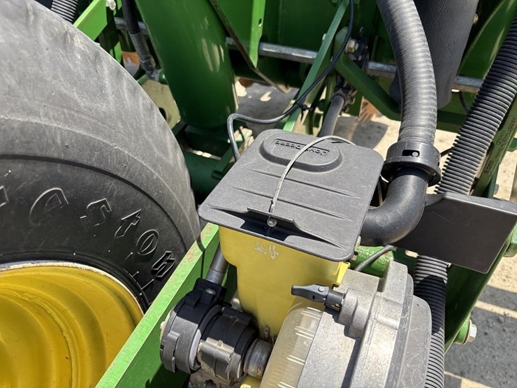 john-deere-s680-image-16