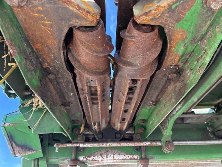 john-deere-612c-image-47