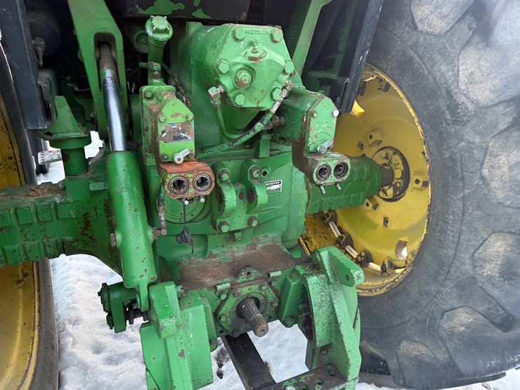 john-deere-4640-image-6