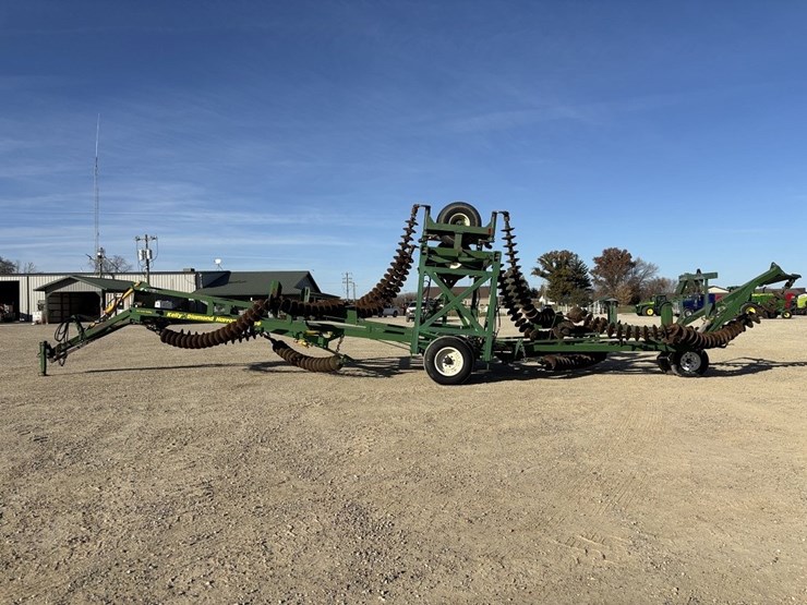 kelly-diamond-45'-harrow-image-2