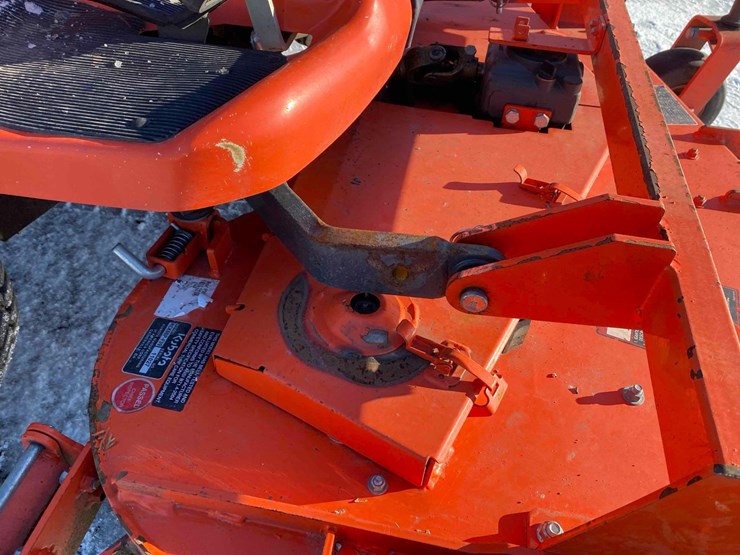 2018-kubota-f3990-image-11