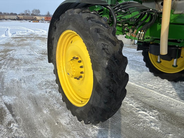 john-deere-r4038-image-60