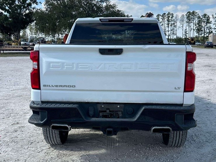 2021-chevrolet-silverado-1500-image-35