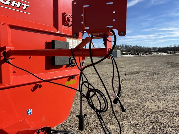 kuhn-knight-ra142-image-10