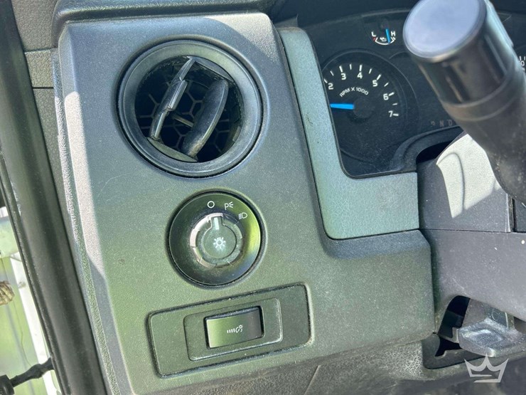 2014-ford-f150-image-15