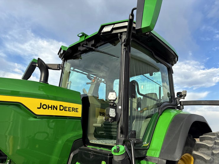 john-deere-8r-370-image-35