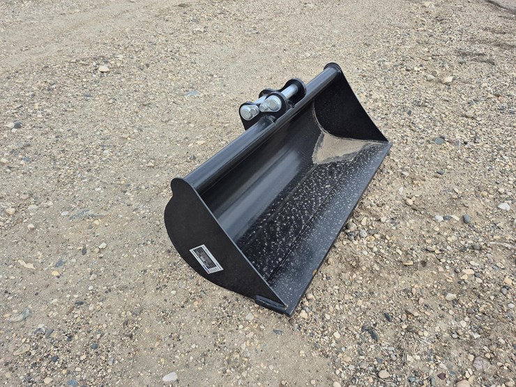 2025-ir-mini-excavator-bucket-(1)-image-3