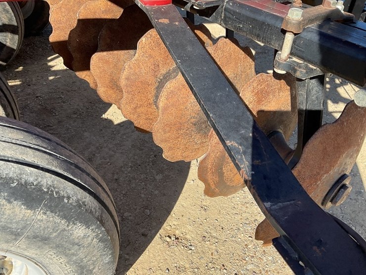 case-ih-340-image-27