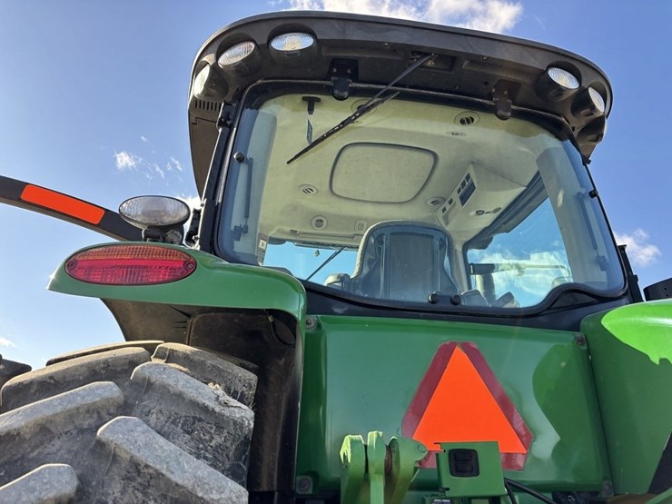 john-deere-8285r-image-27