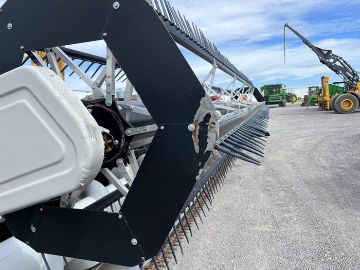 #113999-•-gleaner-bean-head-#30frhp84588-image-10