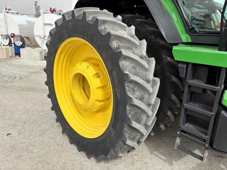 john-deere-8r-370-image-62