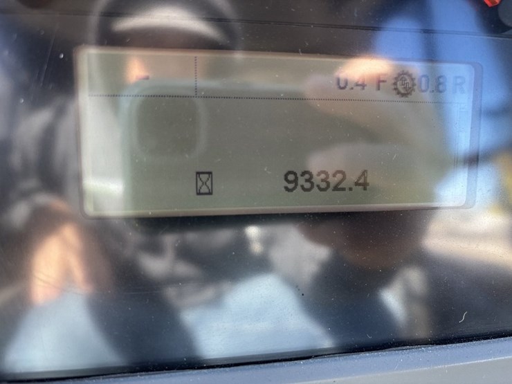 2010-caterpillar-d7e-image-40