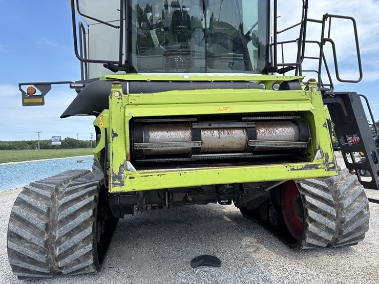 claas-lexion-8600tt-image-11