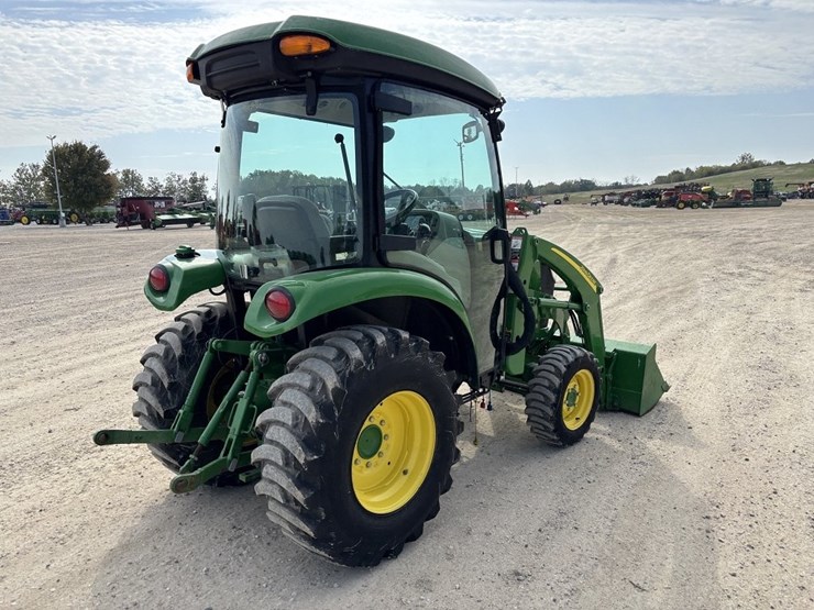 john-deere-3039r-image-5