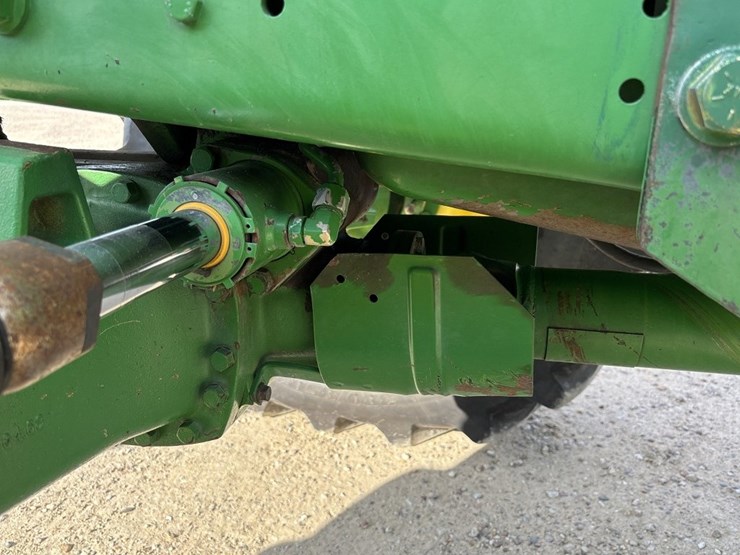 john-deere-7320-image-22