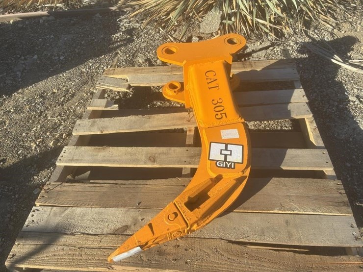 caterpillar-305-image-1