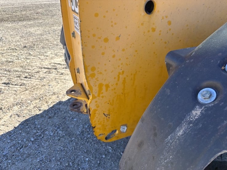 jcb-536-60-agri-image-18