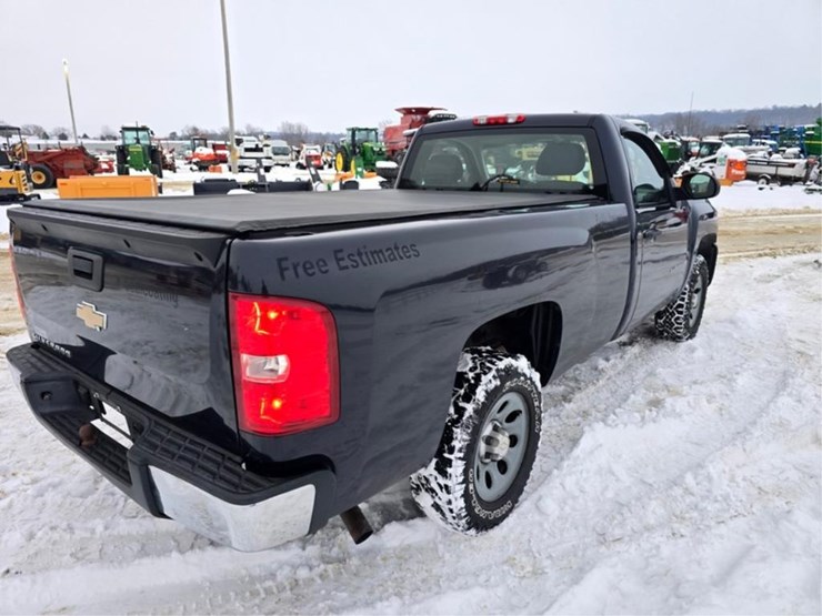 2008-chevrolet-2500-image-5