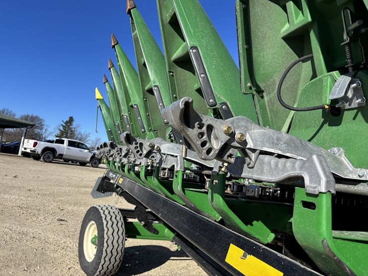 john-deere-c12f-image-43