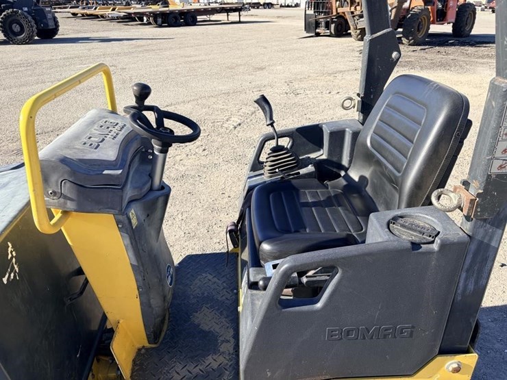 bomag-bw900-50-image-9