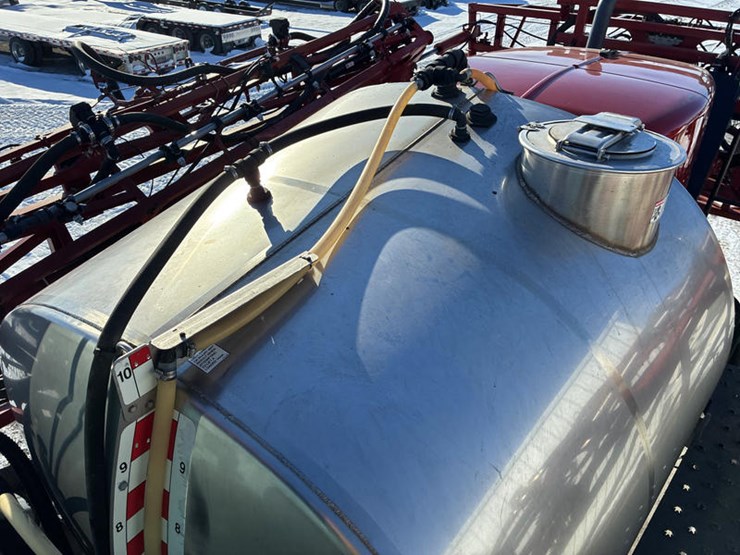 case-ih-patriot-3340-image-73