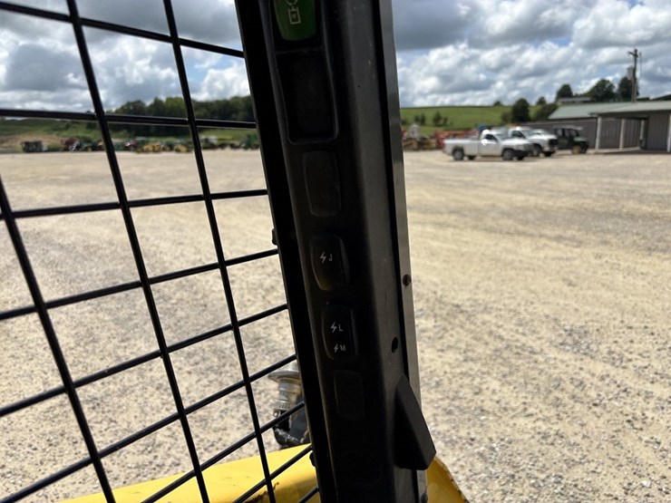 2018-wacker-neuson-st31-image-43