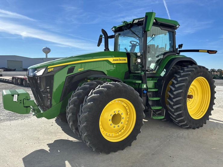john-deere-8r-340-image-12