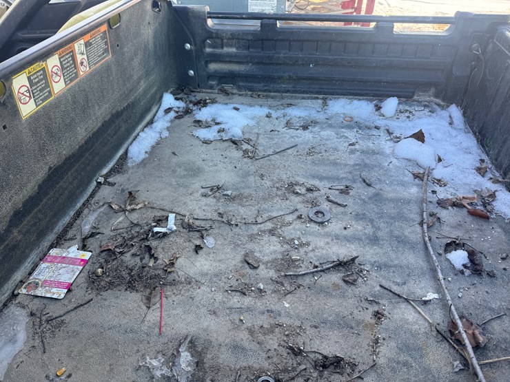 2014-john-deere-gator-image-9