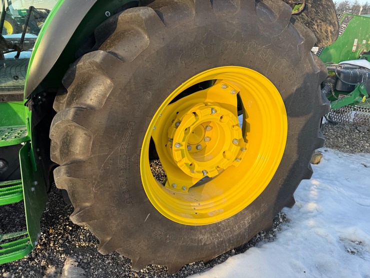 2019-john-deere-r-image-13