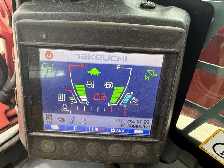 takeuchi-tl12v2-image-8