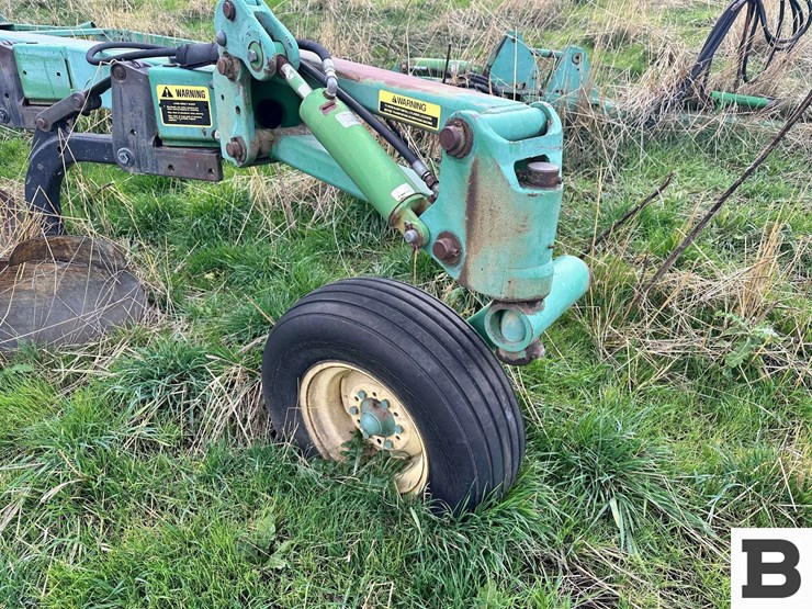 john-deere-3710-image-4