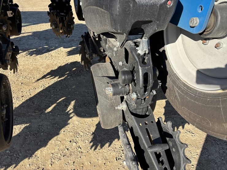 2024-kinze-5900-image-55