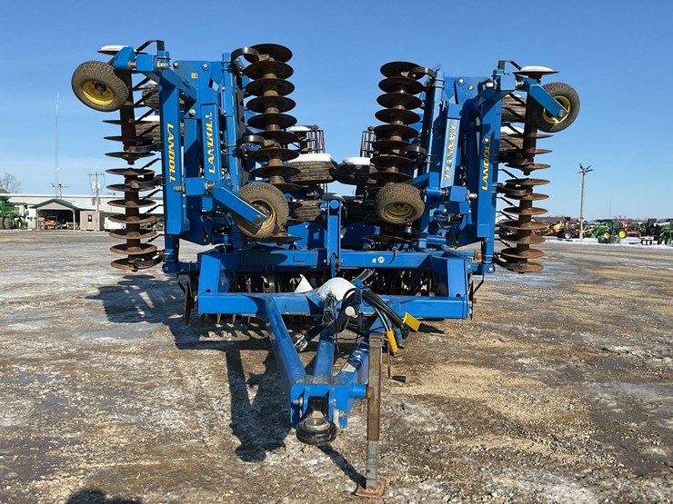 2011-landoll-7450-44-image-8