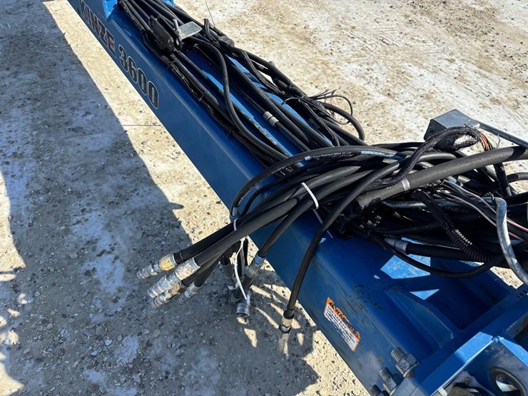 kinze-3600-image-10