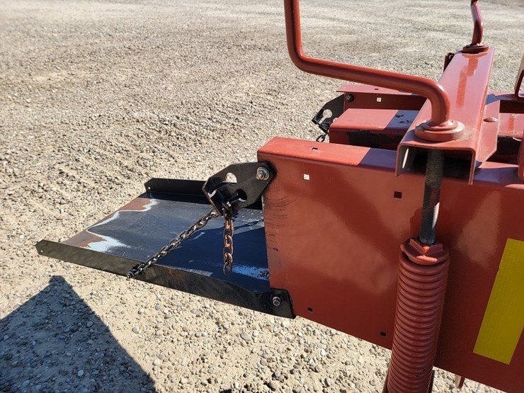 hesston-4550-image-18