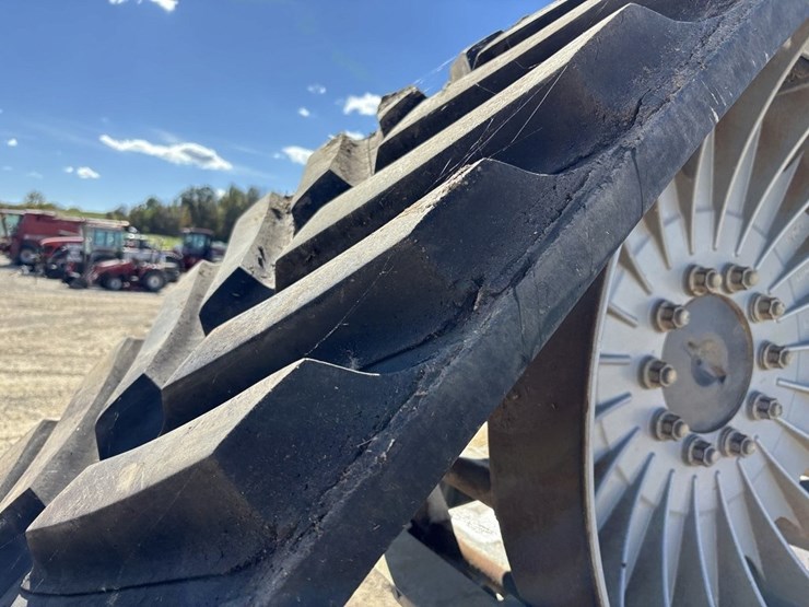 camso-agco-fendt-combine-tracks-image-18