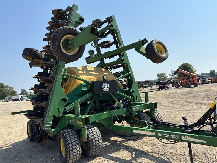 john-deere-1990-image-7